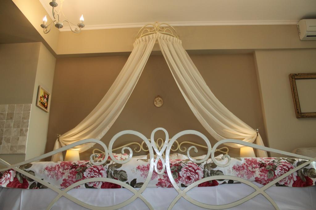 Romantic Studio Mamaia Apartment Bagian luar foto